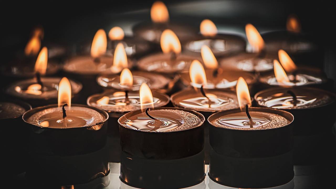 Velas votivas o de misa